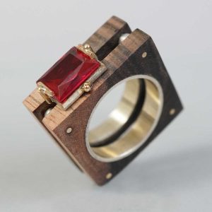 SQUARE WOOD RING