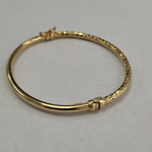 14K Yellow Gold Bangle