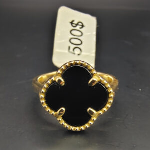 10k Yellow Gold Clover Ring