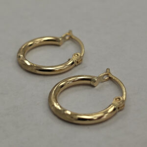 14k yellow Gold Hoop Earrings